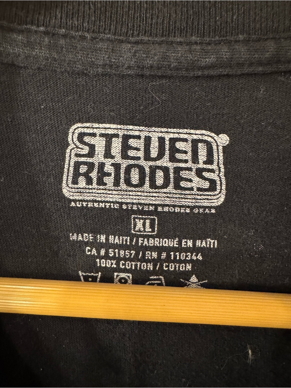 Steven Rhodes “Tag, You're It!” Black Graphic Tee - Picture 3 of 3